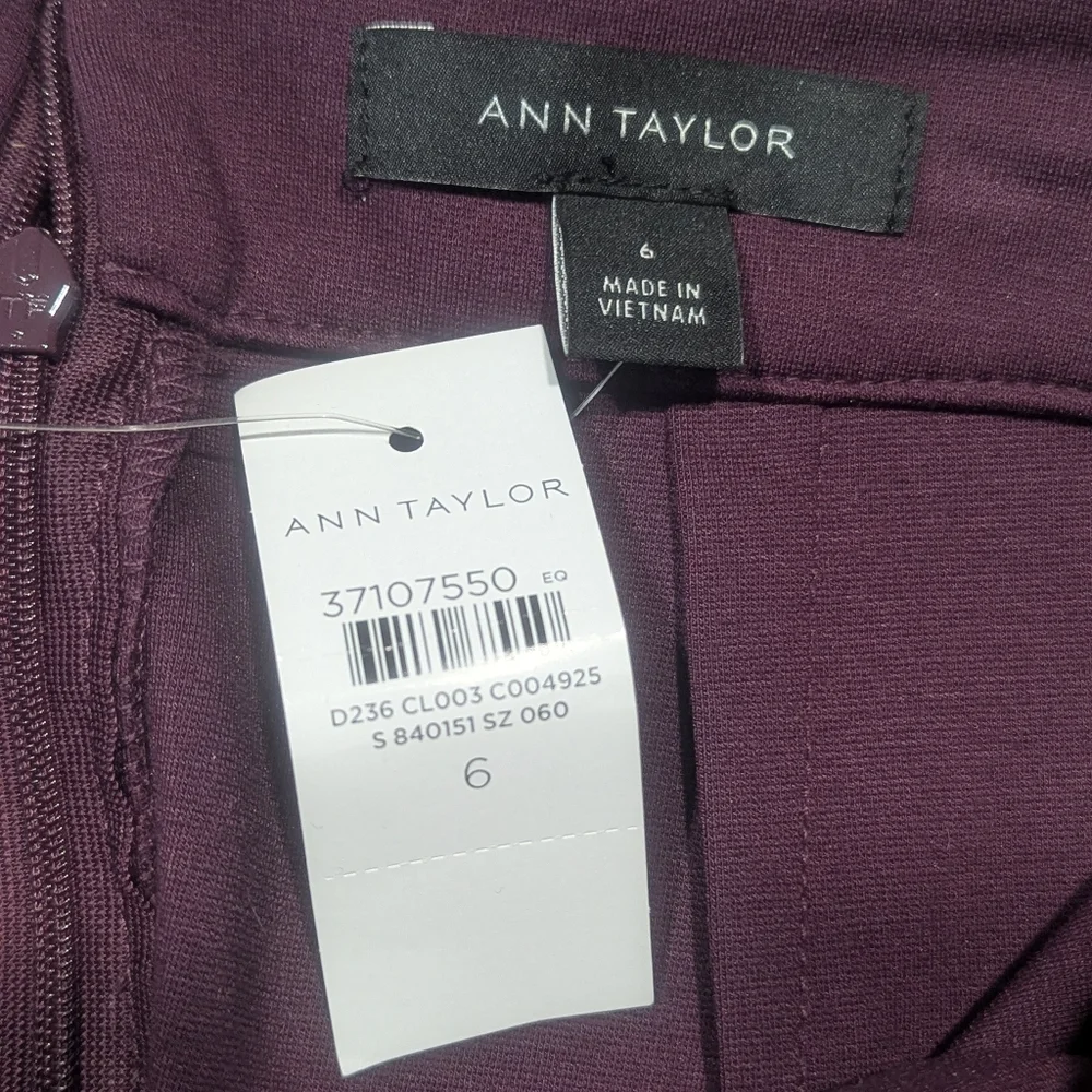Ann Taylor Rich Purple Pencil Skirt - Picture 2 of 4